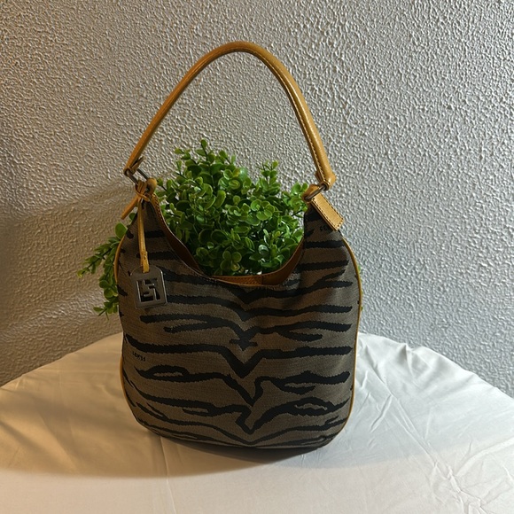 Authentic Fendi Zebra Print Canvas Shoulder Bag, Very classy bag. Preloved. - Picture 11 of 11